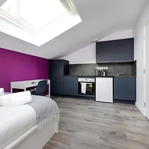 Altido Elegant Near The Meadows Apartment EDI